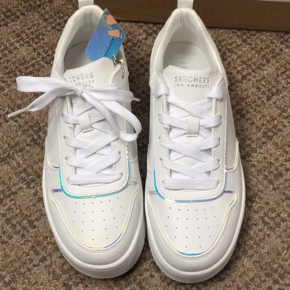 Skechers street court hi-air white. NWT NIB